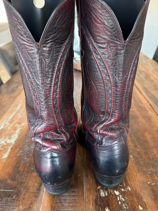 Men’s Vintage Lucchese Classic Boots